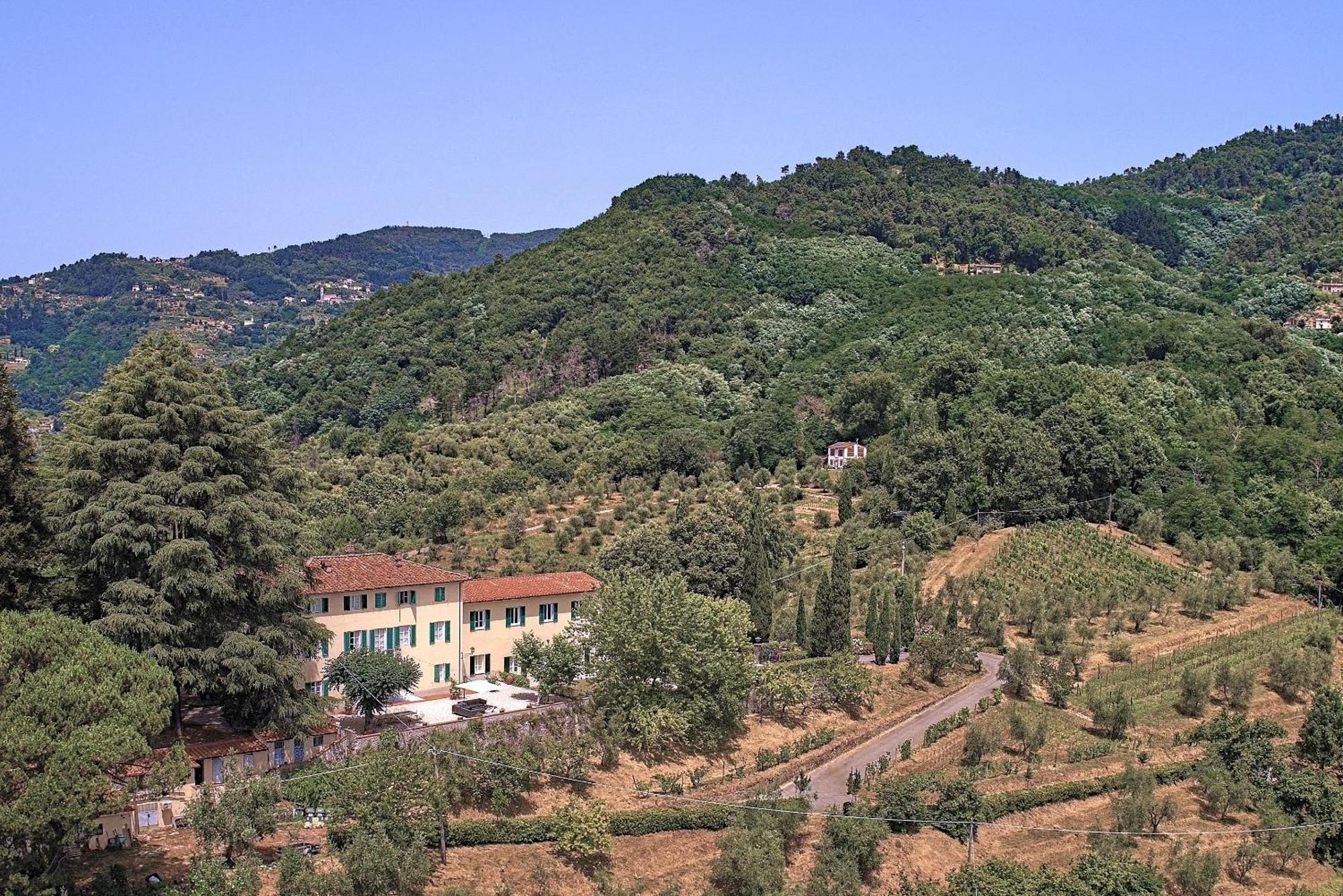 Tenuta Di Tramonte Boutique Hotel ลุคคา ภายนอก รูปภาพ